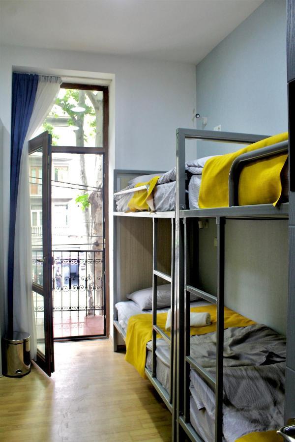 Queen Hostel ティビリシ エクステリア 写真
