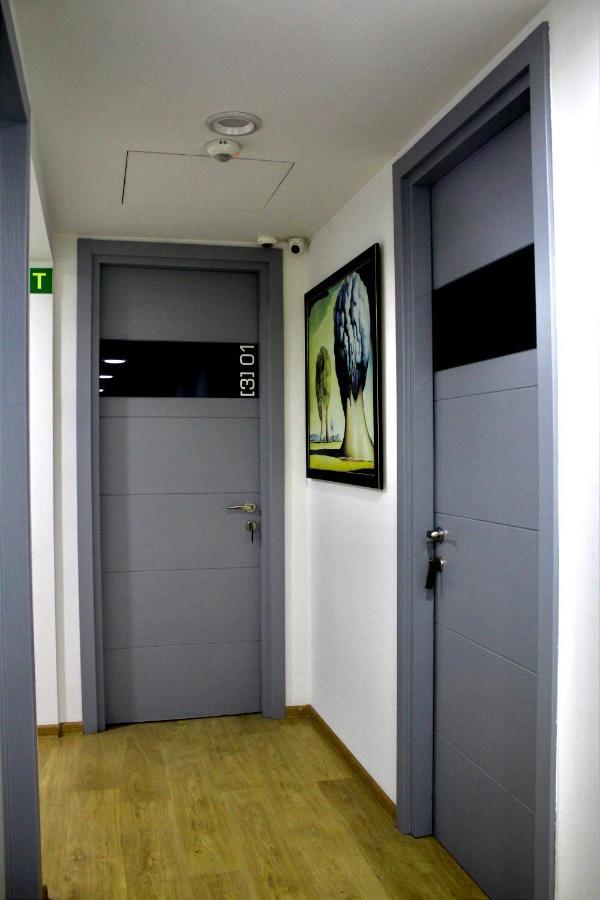 Queen Hostel ティビリシ エクステリア 写真