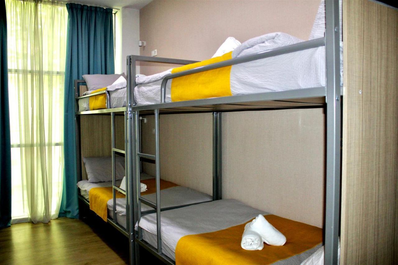 Queen Hostel ティビリシ エクステリア 写真