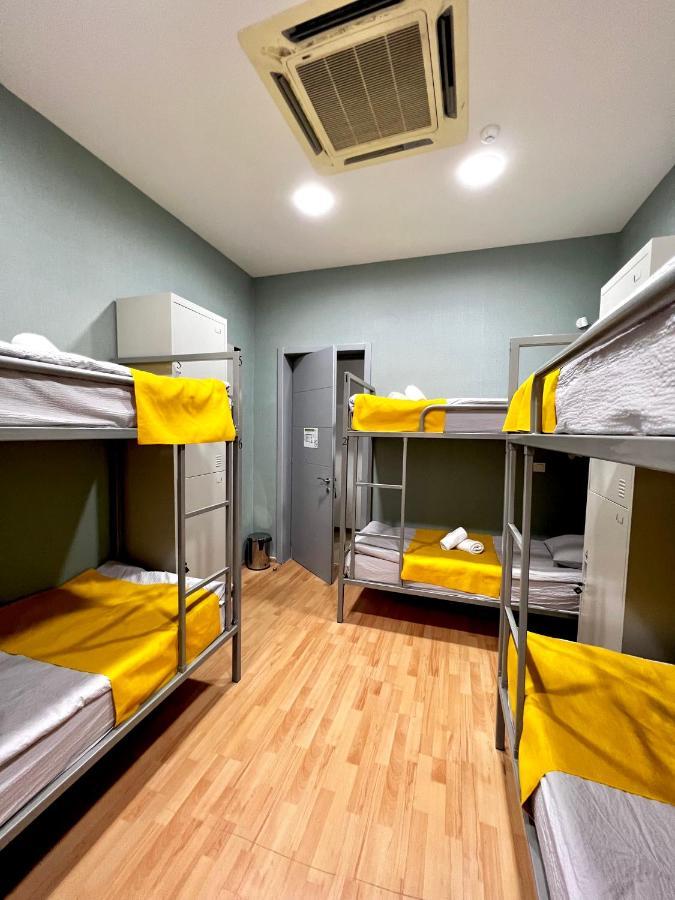 Queen Hostel ティビリシ エクステリア 写真
