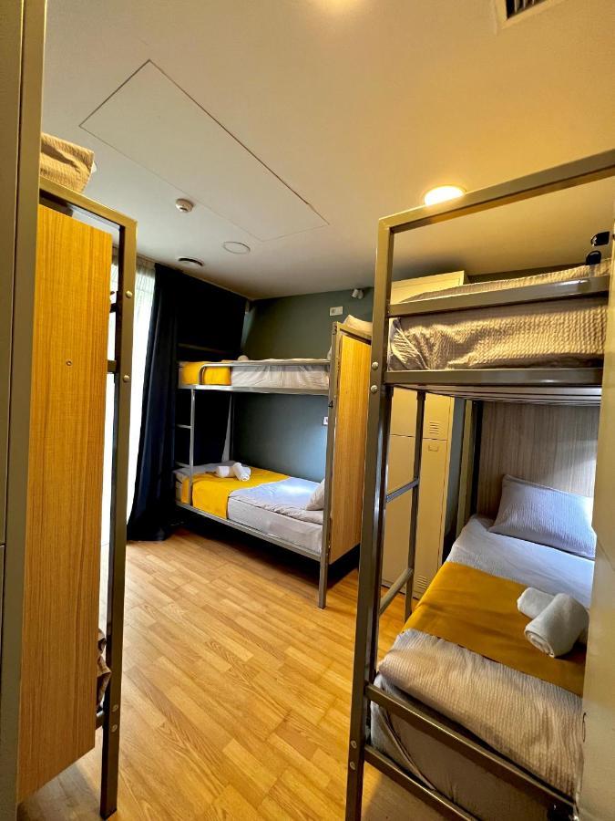 Queen Hostel ティビリシ エクステリア 写真