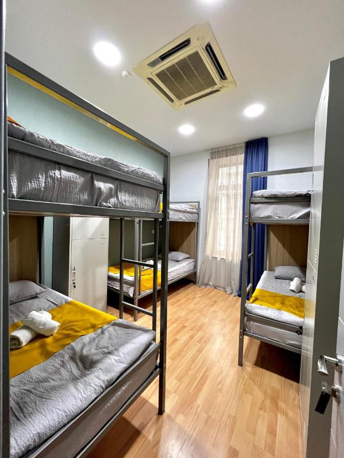 Queen Hostel ティビリシ エクステリア 写真