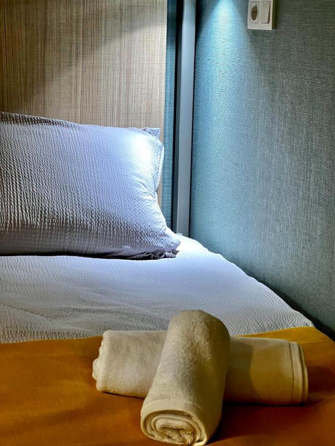 Queen Hostel ティビリシ エクステリア 写真