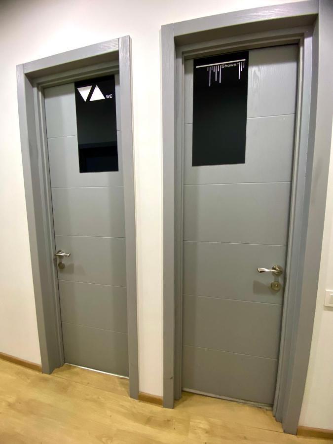Queen Hostel ティビリシ エクステリア 写真