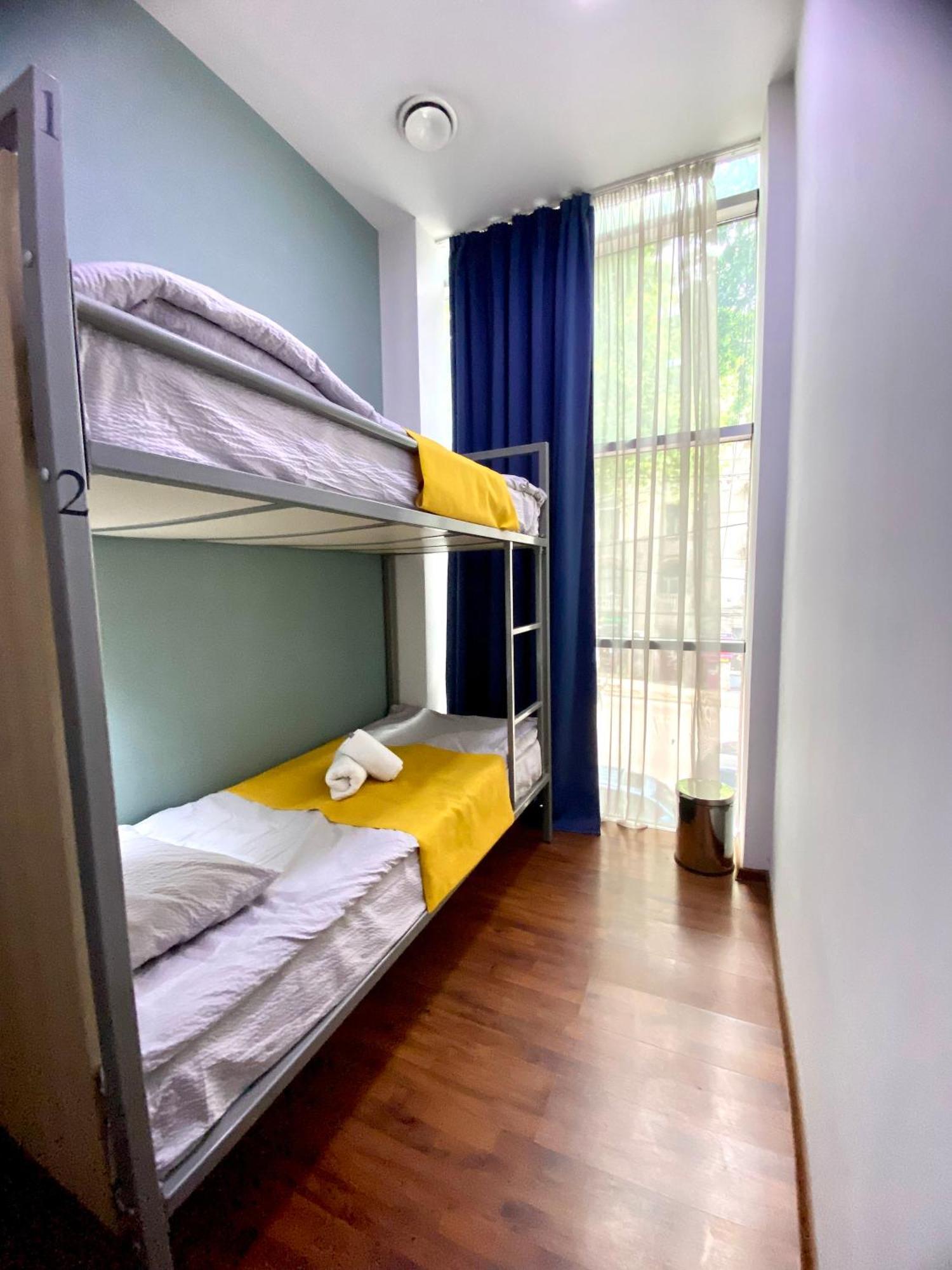 Queen Hostel ティビリシ エクステリア 写真