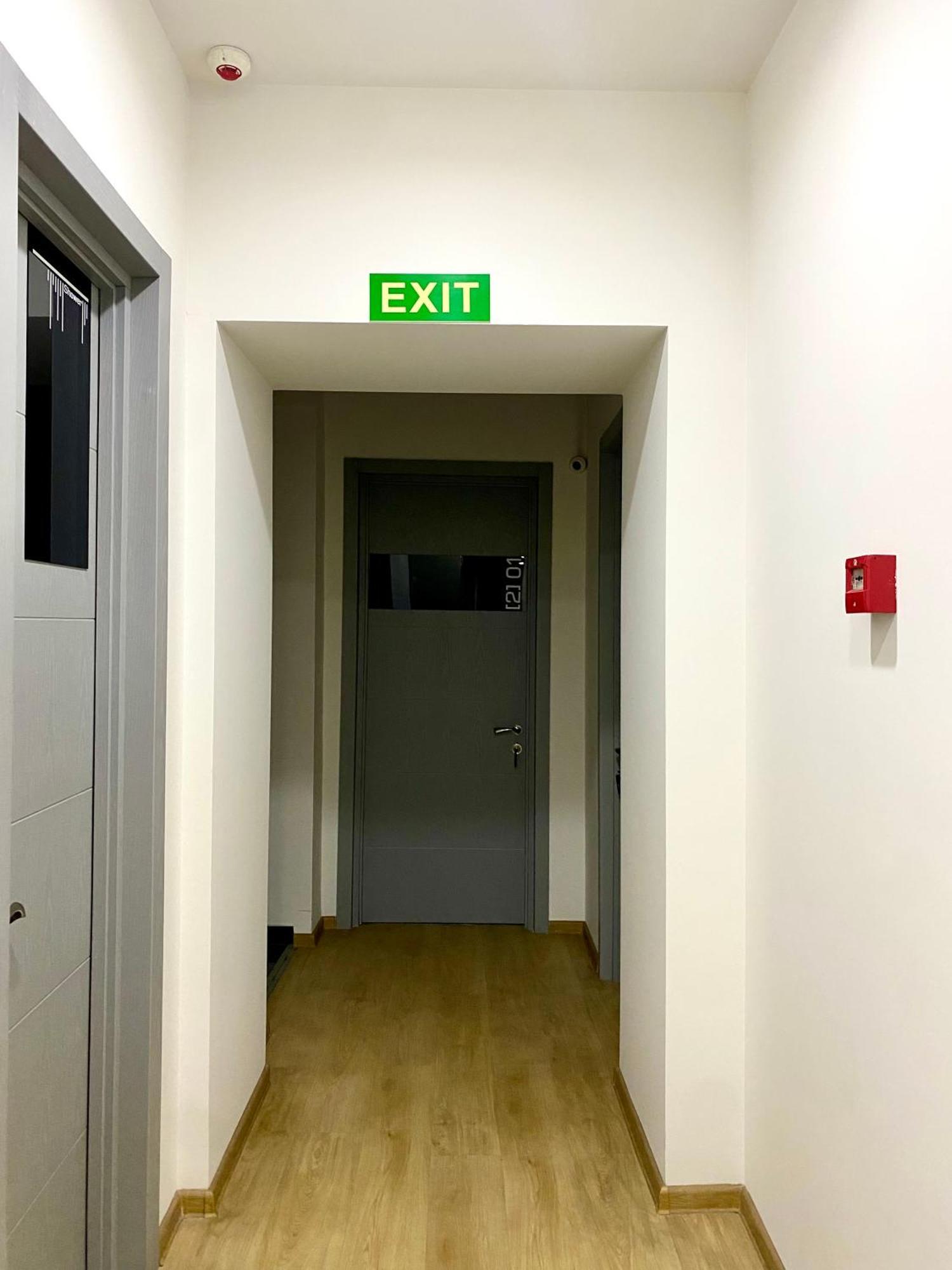 Queen Hostel ティビリシ エクステリア 写真
