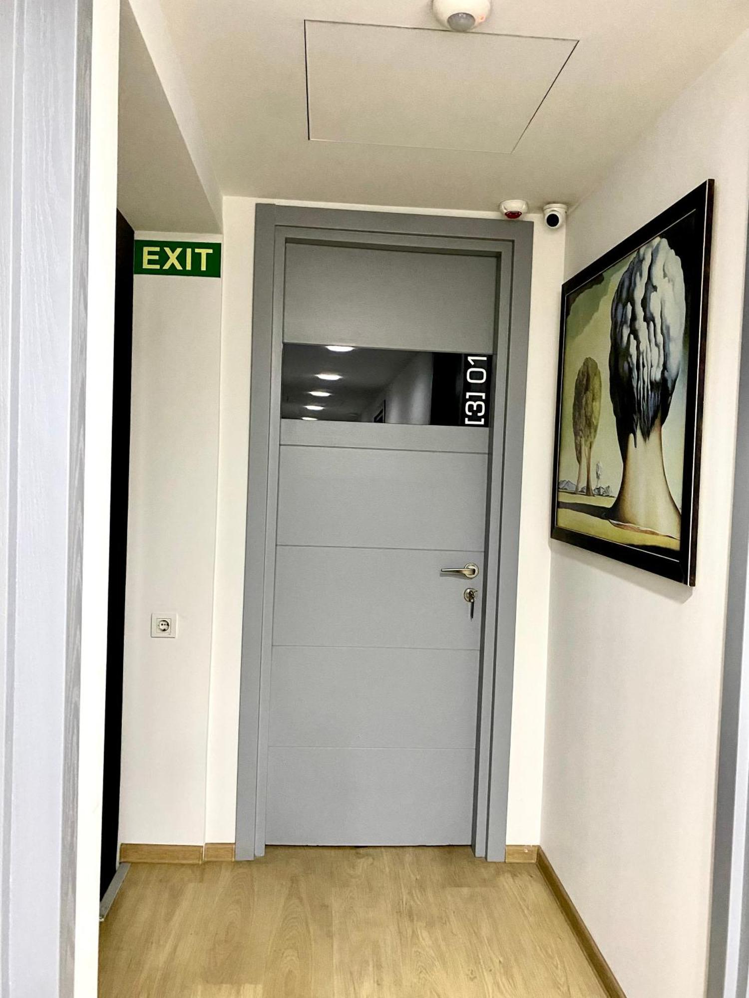 Queen Hostel ティビリシ エクステリア 写真